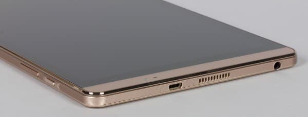 Дизайн планшета Huawei Mediapad M2 8.0