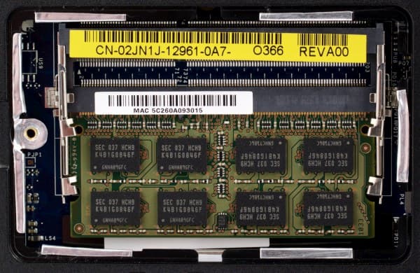 ноутбук Dell Inspiron 1120