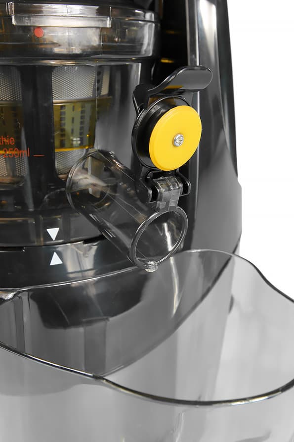 Шнековая соковыжималка Kitfort KT-1104