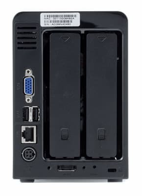 Synology DS710+, вид сзади
