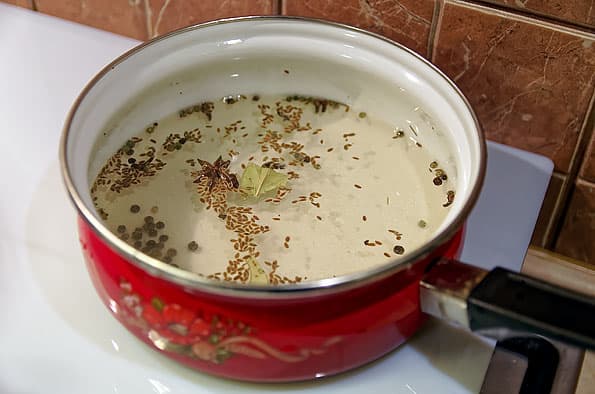 Индукционная кухонная плита Hansa BHIW68303