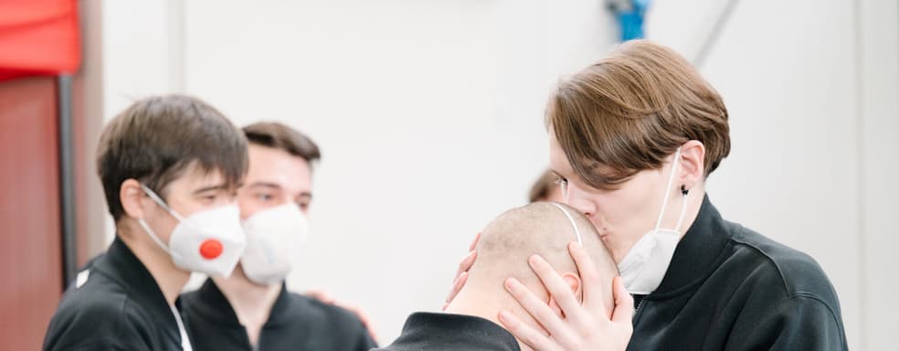 Лучше бы жевали. Как медийные персоны прокомментировали победу Team Spirit на чемпионате по Dota 2