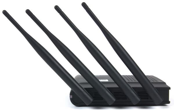 Внешний вид Netis WF2780 Внешний вид Netis WF2780