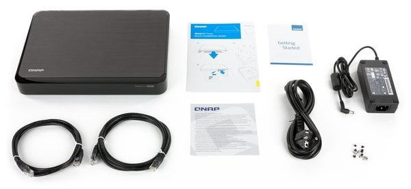 Комплект поставки QNAP HS-251
