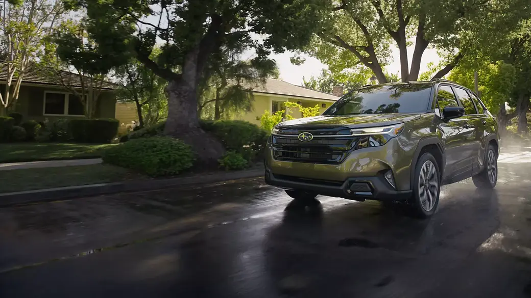 Subaru отзывает более 540 тысяч автомобилей из-за одной наклейки: ремонт займёт несколько минут