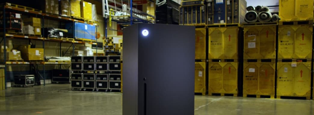 Microsoft устроила розыгрыш оформленного в виде Xbox Series X холодильника