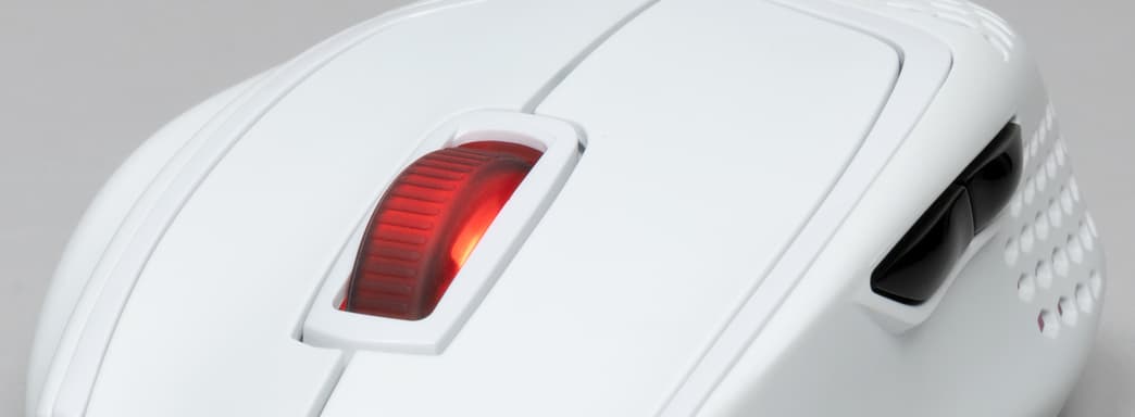 Всего 49 граммов! Обзор сверхлегкой игровой мыши Cooler Master MM720