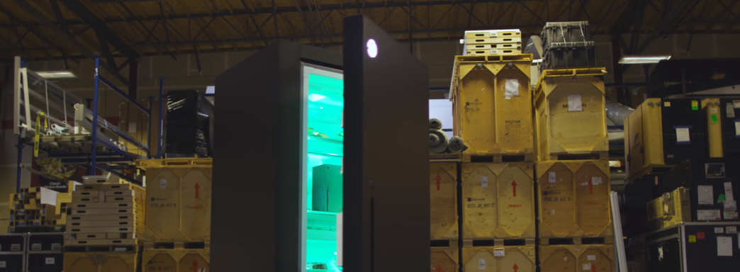 Microsoft запустит в производство мини-холодильники в стиле Xbox Series X