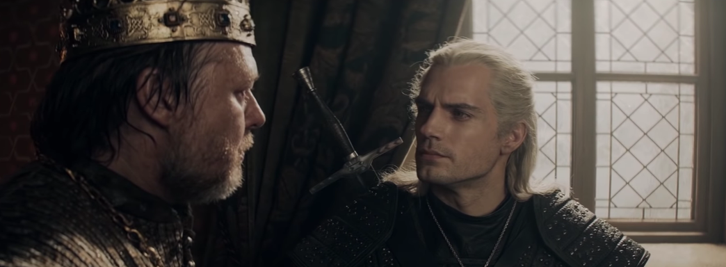 Генри Кавилл в «Ведьмаке» Netflix должен был говорить естественным голосом, но иногда копировал актёра озвучивания игры