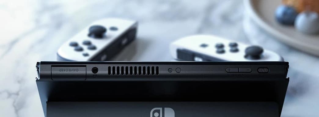 Sony следит за успехом Nintendo Switch с OLED-дисплеем, чтобы нанести похожий удар по кошелькам игроков