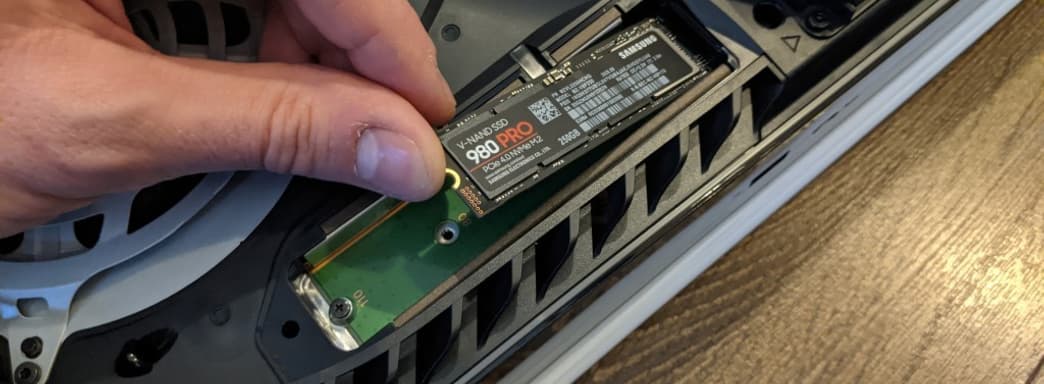 Быстрые SSD не только на консолях, Uncharted и God of War на смартфоне — самое интересное за 20 июля