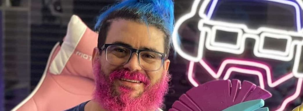 Популярного стримера Fortnite задержала полиция. Правоохранители считают, что он насиловал детей