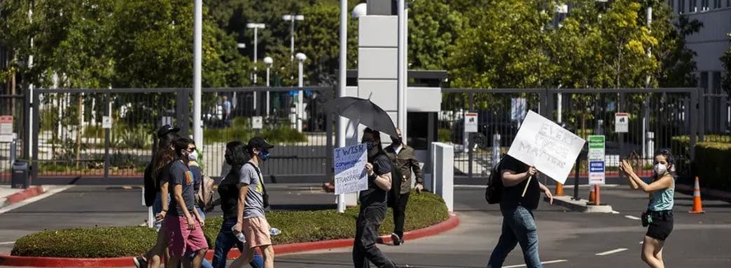 Инвестор подал в суд на Activision Blizzard