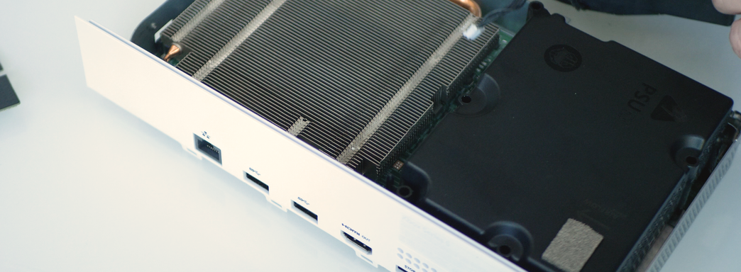 Digital Foundry разобрала Xbox Series S. Специалисты в восторге от бюджетной консоли