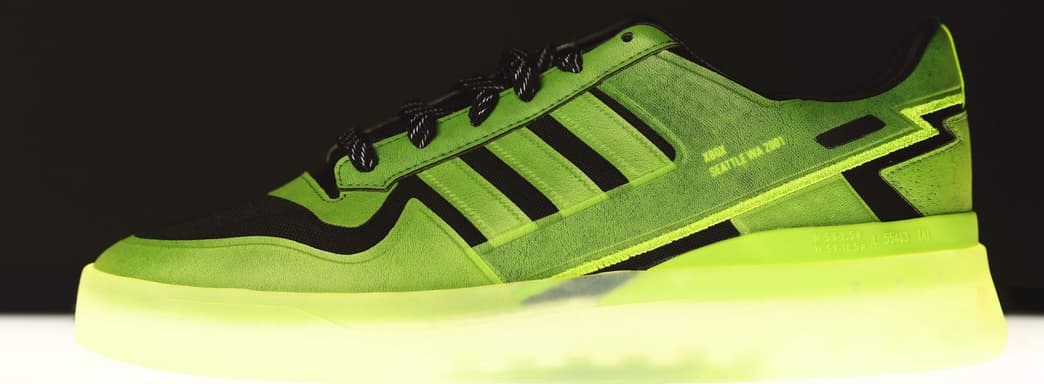 Microsoft и Adidas выпустят кроссовки в стиле Xbox