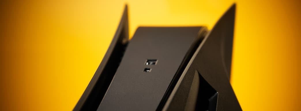 Dbrand продолжает обещать черные панели для PS5 и дразнить юристов Sony, новая Splinter Cell — самое интересное за 19 октября