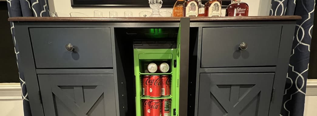 Игроки показали, как используют холодильник Mini Fridge в стиле Xbox Series X