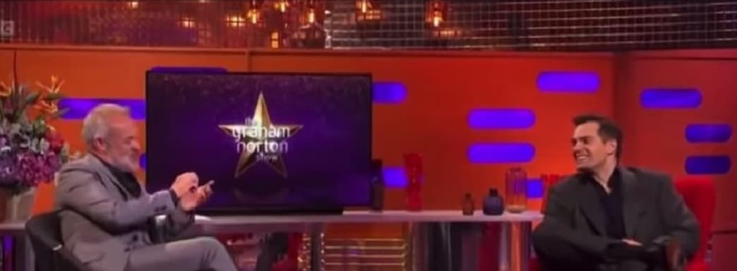 Генри Кавилл во время шоу объяснил, что Warhammer – это не World of Warcraft