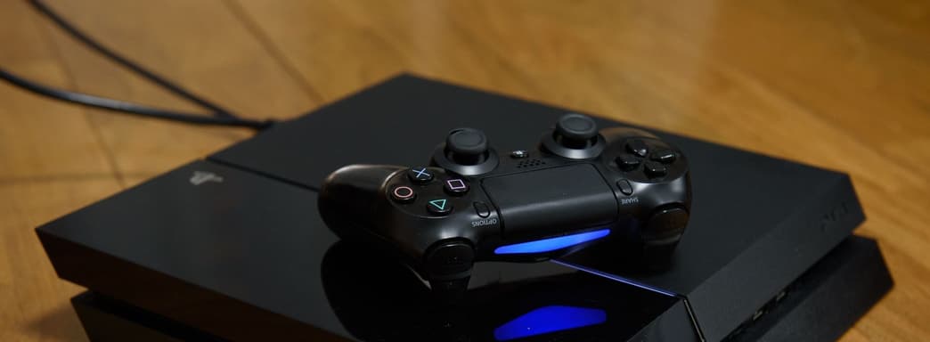 Sony будет производит больше PS4, чтобы решить проблему нехватки PS5