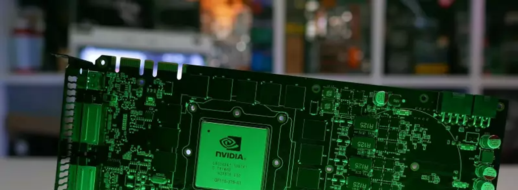 Спрос на компьютеры в мире падает. Компании вынуждены менять стратегию и снижать цены