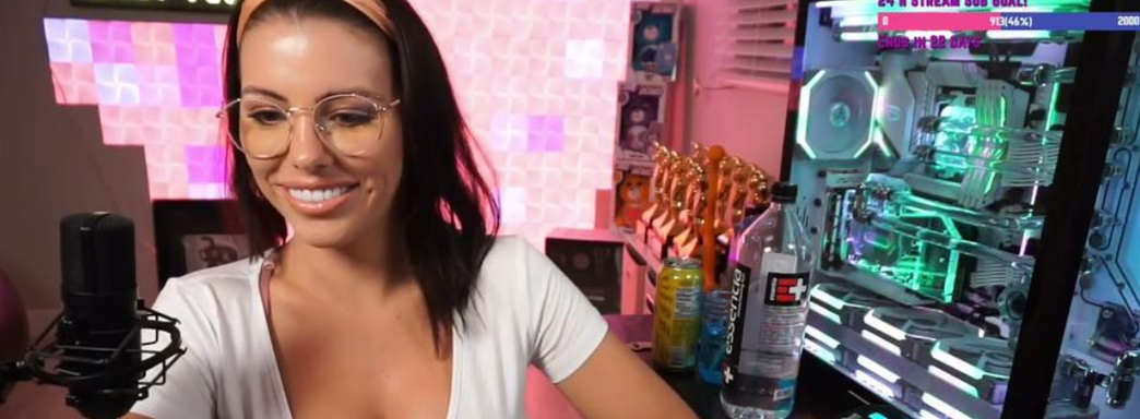 Epic Games запретила порнозвездe Адриане Чечик принимать участие в турнире по Fortnite