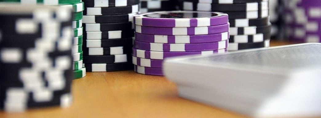 Стример занял у зрителей более 200 тысяч долларов и проиграл всё в казино