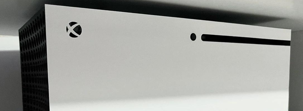 Белый Xbox Series X оказался выдумкой Logitech? Microsoft отрицает выпуск белой консоли, которая приглянулась фанатам