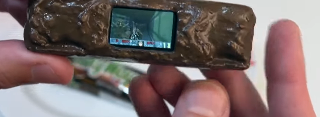 DOOM запустили на шоколадном батончике Milky Way. Опубликована необычная реклама
