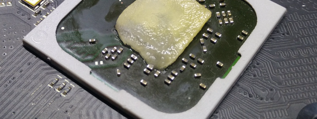 Термопасту заменили кетчупом, сыром и картофелем. Результаты противостояния необычных термоинтерфейсов