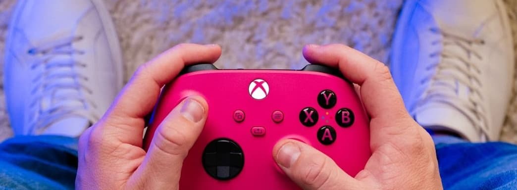 Xbox готовит геймеров ко Дню святого Валентина. Представлен «гламурный» контроллер
