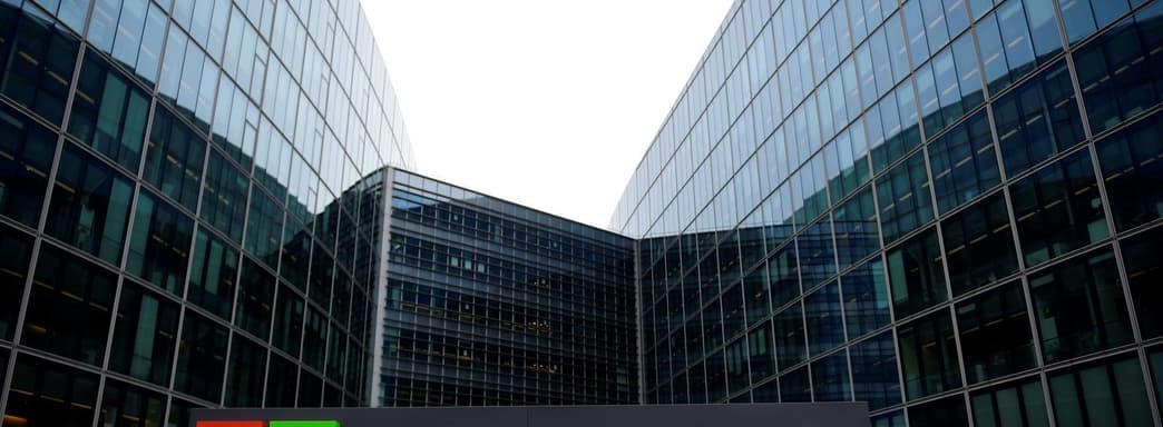 У Microsoft был «чертовски удачный месяц». Цена акций достигла рекордного уровня