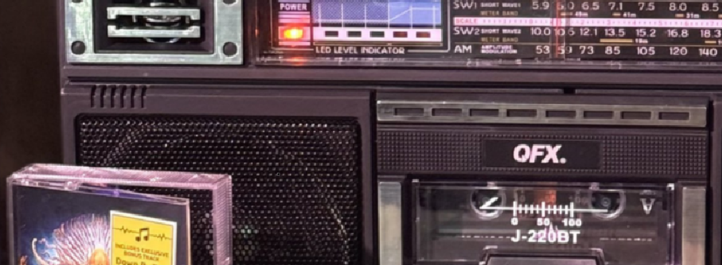 Ретровейв с Baldur’s Gate 3. Музыку из игры выпустили на кассете с бонусным синтвейв ремиксом