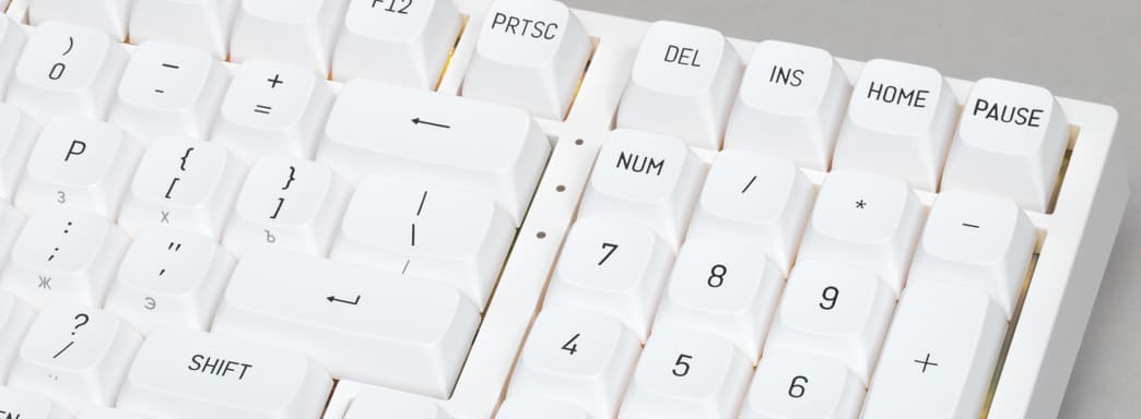 Обзор клавиатуры Zone 51 Garnet: очень тихий и очень белый «гранат»