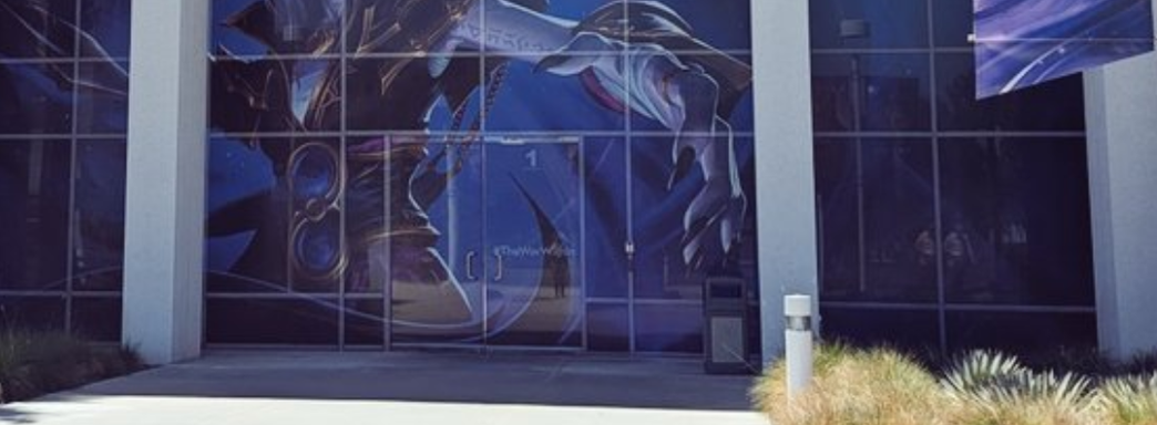 Blizzard украсила кампус к релизу аддона WoW The War Within