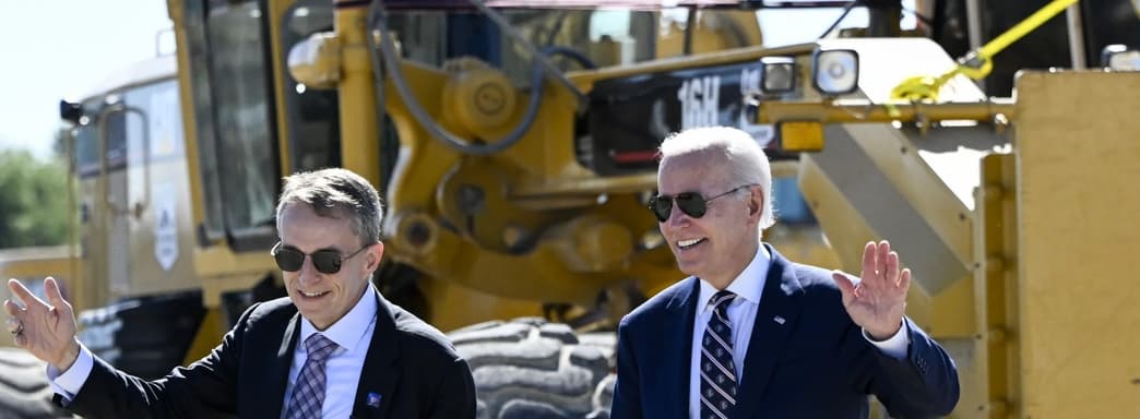 Генеральный директор Intel покидает компанию после 3 лет работы — СМИ