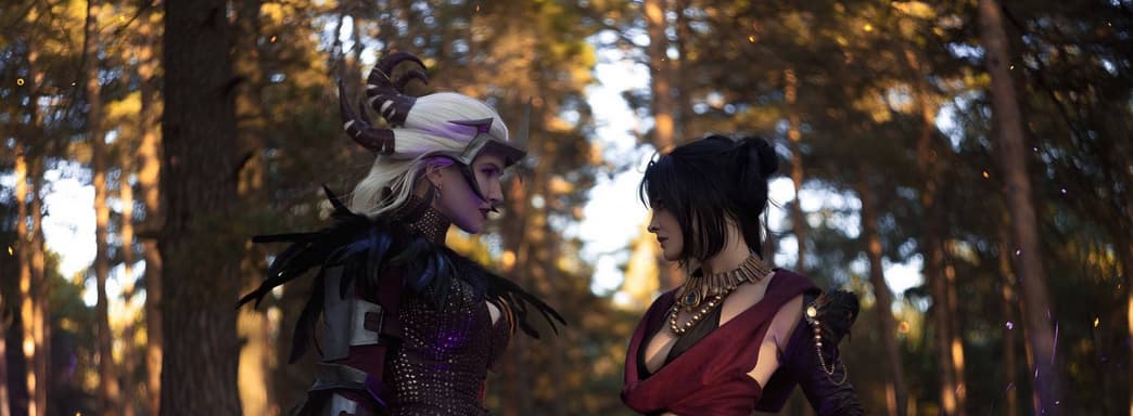 Ведьмы из Диких земель: фанатки показали косплей Флемет и Морриган из Dragon Age: Origins