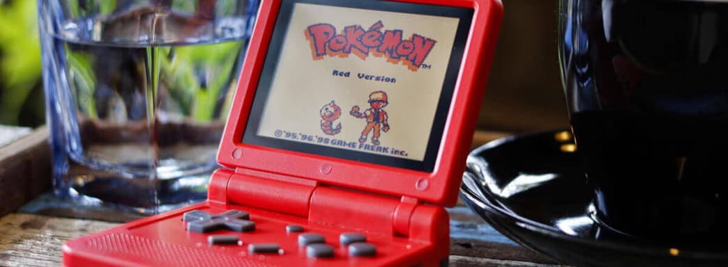 Powkiddy собирается выпустить обновленную версию портативной ретро-раскладушки V90 — слух