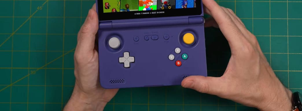 Retroid начнет рассылать портативную ретро-консоль Pocket Flip 2 с 13 апреля