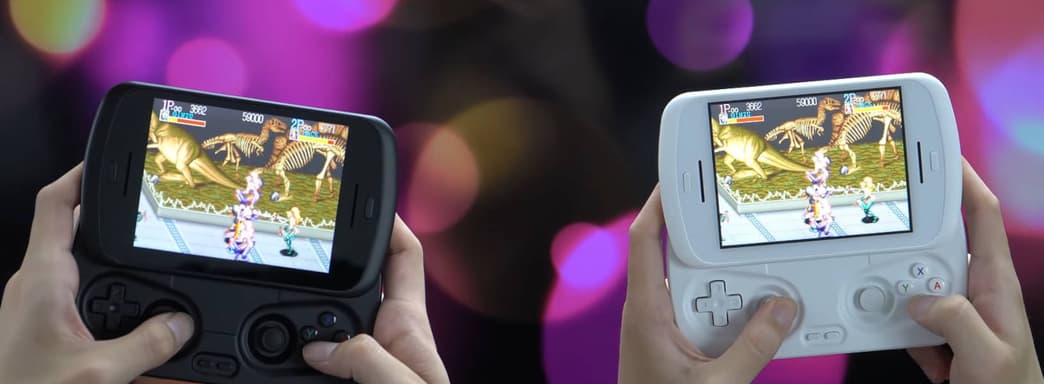 Anbernic сыграла в различные проекты на портативной консоли в формате слайдера RG Slide