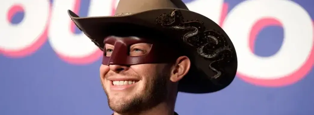 Орвилл Пек присоединился к актёрскому составу фильма Street Fighter — СМИ