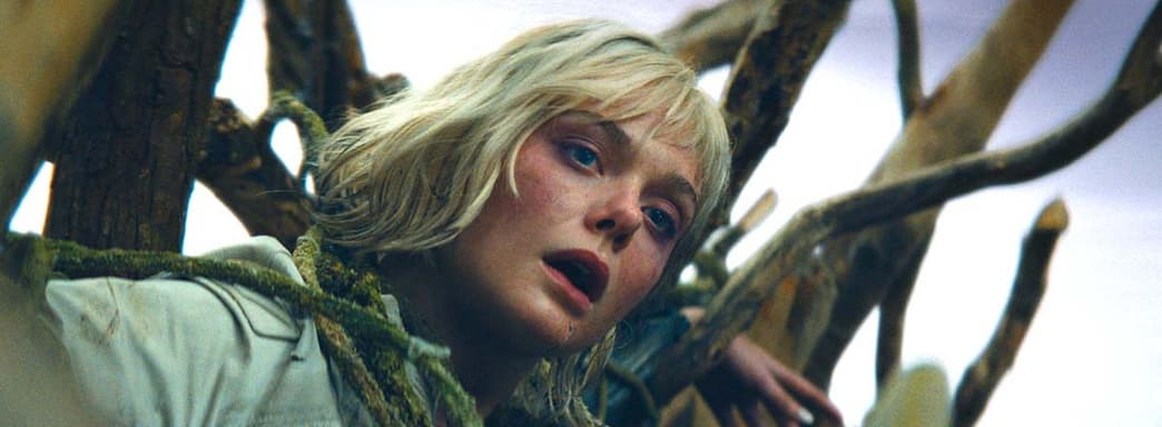 Эль Фаннинг исполнит две роли в фильме «Хищник: Планета смерти»