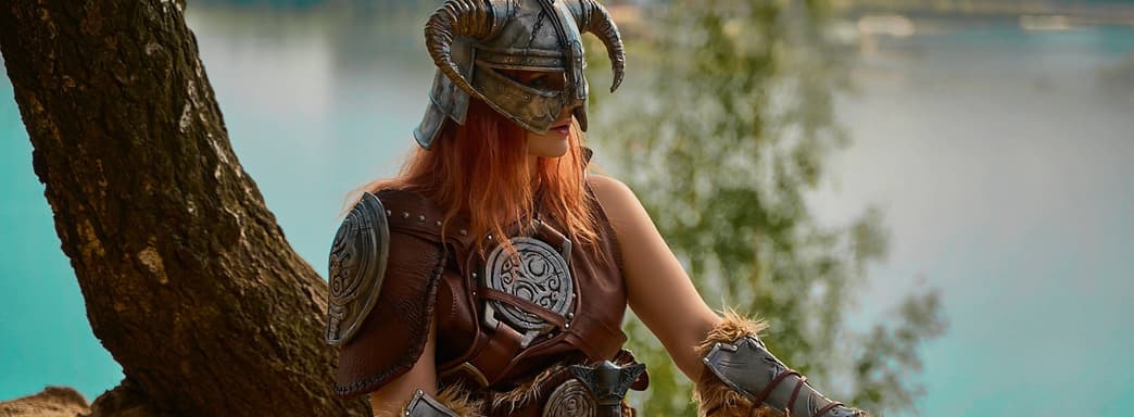 «Погоди! Погоди! На часы посмотри!»: фанатка показала косплей Довакина из The Elder Scrolls 5: Skyrim