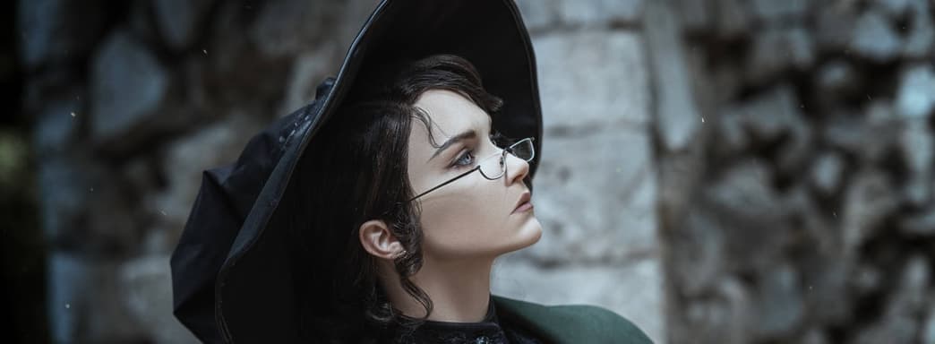 Будущий директор Хогвартса: косплеерша превратилась в Минерву Макгонагалл из вселенной Гарри Поттера