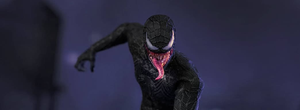 Sawtooth Toys анонсировала неофициальную фигурку Венома из фильма «Человек-паук 3: Враг в отражении»