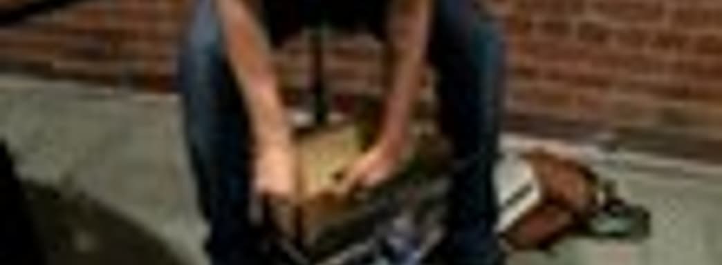 Распаковка inFamous 2: Hero Edition