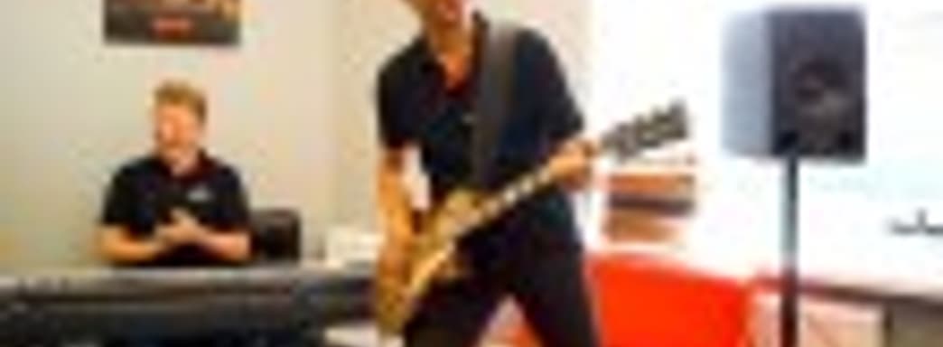 Акира Ямаока: композитор, музыкант и танкист