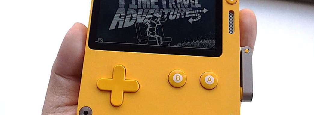 На консоли с ручкой Playdate запустили Doom