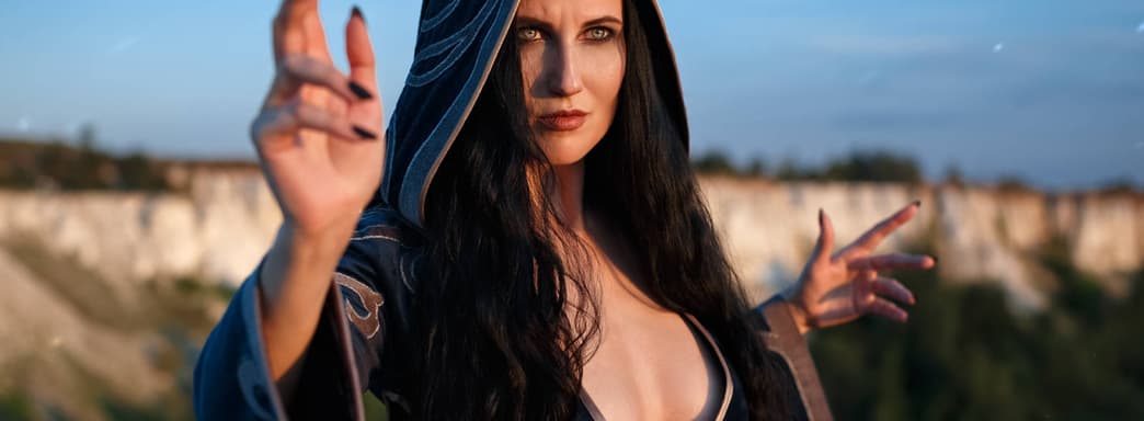 Повелительница ночи: модель показала косплей Ноктюрнал из вселенной серии The Elder Scrolls