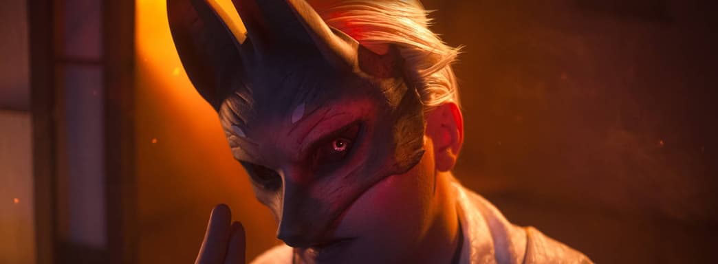 Косплеер предстал в образе Лисьей Маски из Silent Hill f — одержимый божеством