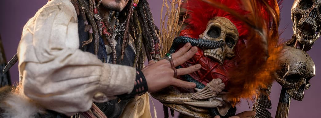 Hot Toys анонсировала фигурку Капитана Джека Воробья из фильма «Пираты Карибского моря: Сундук мертвеца»
